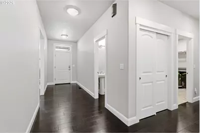 11012 NE 2nd Ct, Vancouver, WA 98685 - Photo 11
