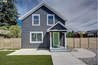 500 W McLoughlin Blvd, Vancouver, WA 98660 - Photo 1