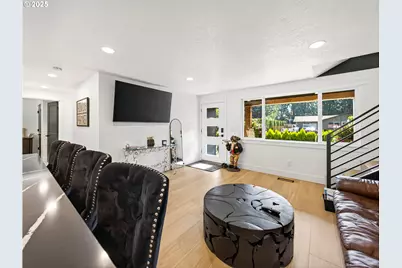 19751 Falcon Dr, Oregon City, OR 97045 - Photo 11