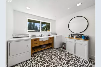 19751 Falcon Dr, Oregon City, OR 97045 - Photo 23