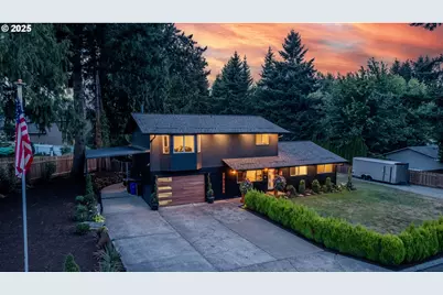 19751 Falcon Dr, Oregon City, OR 97045 - Photo 1