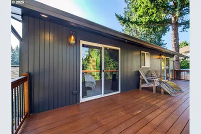 19751 Falcon Dr, Oregon City, OR 97045 - Photo 35