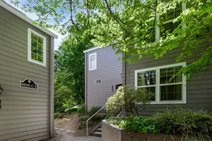 8610 SW Curry Dr, Wilsonville, OR 97070 - Photo 3