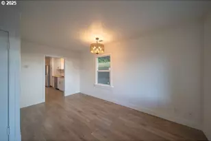 428 Elm Ave, Reedsport, OR 97467 - Photo 3