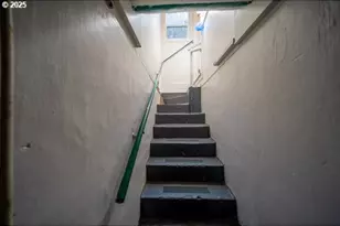 428 Elm Ave, Reedsport, OR 97467 - Photo 25