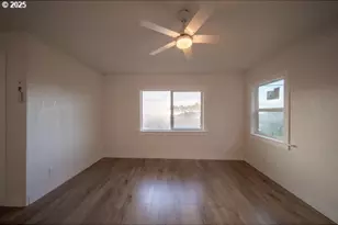 428 Elm Ave, Reedsport, OR 97467 - Photo 7