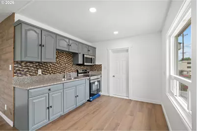 1035 W Ridgeway Ave, Hermiston, OR 97838 - Photo 7