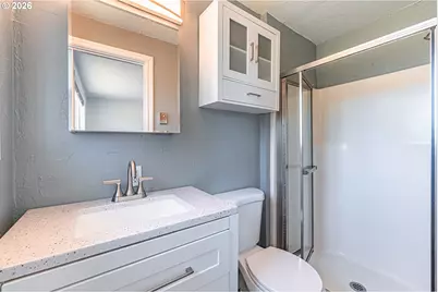 2410 Gilham Rd, Eugene, OR 97408 - Photo 17