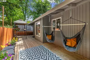2211 SW Marigold St, Portland, OR 97219 - Photo 35