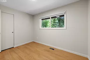 2211 SW Marigold St, Portland, OR 97219 - Photo 27
