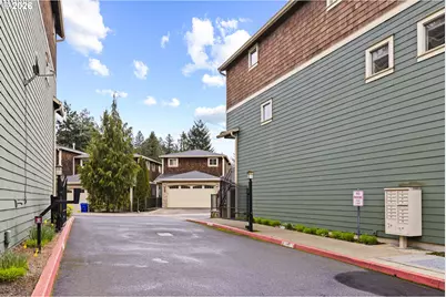 1580 SW 58th Ave #1, Portland, OR 97221 - Photo 35