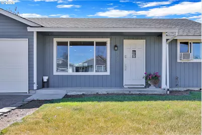 326 38th Pl, Springfield, OR 97478 - Photo 5