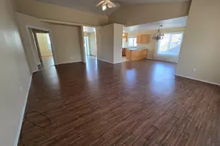 204 Grey Fox Dr, Sutherlin, OR 97479 - Photo 9
