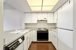 6685 W Burnside St, Portland, OR 97210 - Photo 13