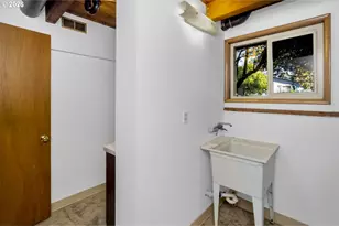 4569 SE 111th Ave, Portland, OR 97266 - Photo 35