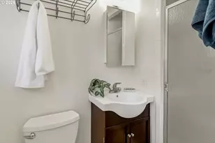 4569 SE 111th Ave, Portland, OR 97266 - Photo 27