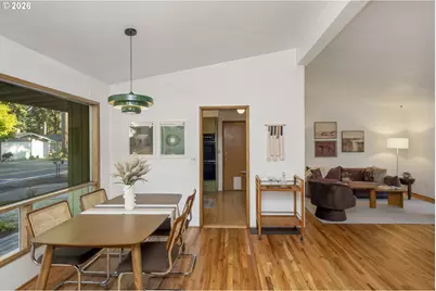 4569 SE 111th Ave, Portland, OR 97266 - Photo 9