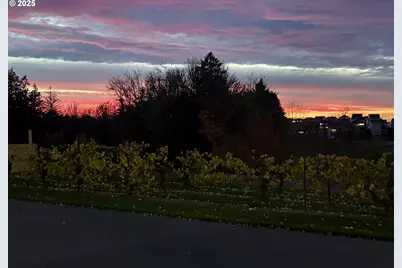 18045 SW Monashee Ln, Beaverton, OR 97007 - Photo 21