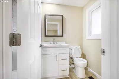 1885 SW 216th Ave, Beaverton, OR 97003 - Photo 21
