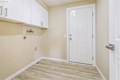 1885 SW 216th Ave, Beaverton, OR 97003 - Photo 13