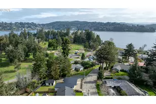 1166 Winsor Ave, North Bend, OR 97459 - Photo 43