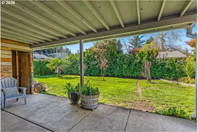 180 Woodcrest Ct, Woodburn, OR 97071 - Photo 23