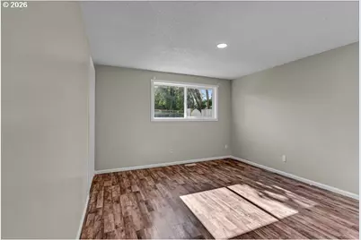 180 Woodcrest Ct, Woodburn, OR 97071 - Photo 19