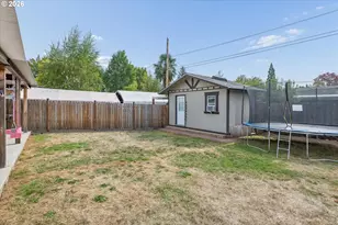 11470 SW 12th St, Beaverton, OR 97005 - Photo 31