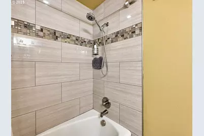 4570 39th Ave, Salem, OR 97301 - Photo 23