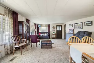 1225 W 10th Ave, Junction City, OR 97448 - Photo 7
