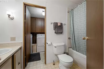 1225 W 10th Ave #50, Junction City, OR 97448 - Photo 25