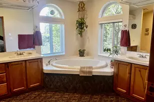 33910 Miller Ln, Gold Beach, OR 97444 - Photo 21