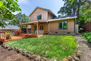 4364 Fox Hollow Rd, Eugene, OR 97405 - Photo 39