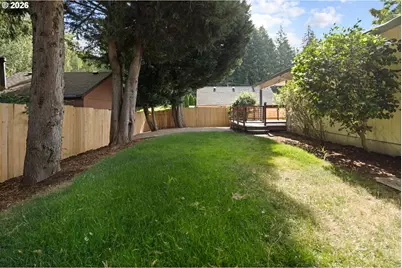 141 NW Cody Ct, Hillsboro, OR 97124 - Photo 15
