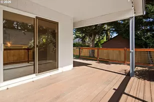 141 NW Cody Ct, Hillsboro, OR 97124 - Photo 11
