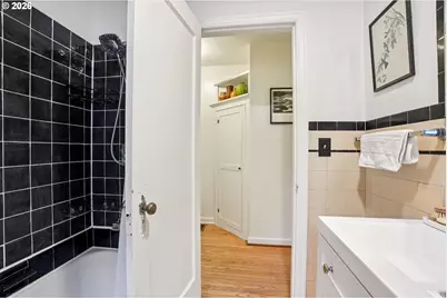 6105 NE 33rd Ave, Portland, OR 97211 - Photo 19