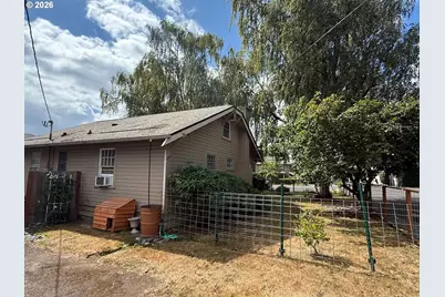 192 N Vernonia Rd, Saint Helens, OR 97051 - Photo 9