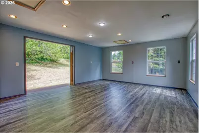 94835 Brunswick Ln, North Bend, OR 97459 - Photo 31
