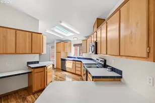 94835 Brunswick Ln, North Bend, OR 97459 - Photo 17