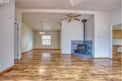 94835 Brunswick Ln, North Bend, OR 97459 - Photo 13