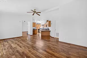 94835 Brunswick Ln, North Bend, OR 97459 - Photo 11