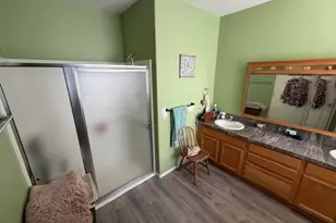 10910 NW 7th Ave, Vancouver, WA 98685 - Photo 17