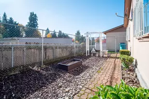 1808 NE 61st Cir, Vancouver, WA 98665 - Photo 21