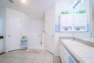 1808 NE 61st Cir, Vancouver, WA 98665 - Photo 15