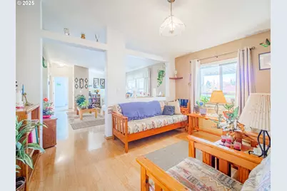 1808 NE 61st Cir, Vancouver, WA 98665 - Photo 7