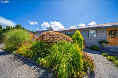 1144 Winchester Ave, Winchester Bay, OR 97467 - Photo 15
