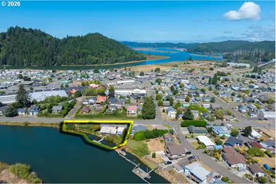1144 Winchester Ave, Winchester Bay, OR 97467 - Photo 3
