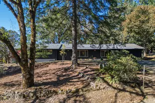 24745 Hidden Valley Rd, Philomath, OR 97370 - Photo 35