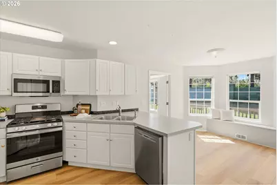 3389 NE Stonebrook Loop, Bend, OR 97701 - Photo 9
