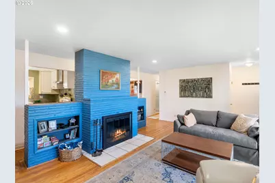 4555 NE 119th Ave, Portland, OR 97220 - Photo 3